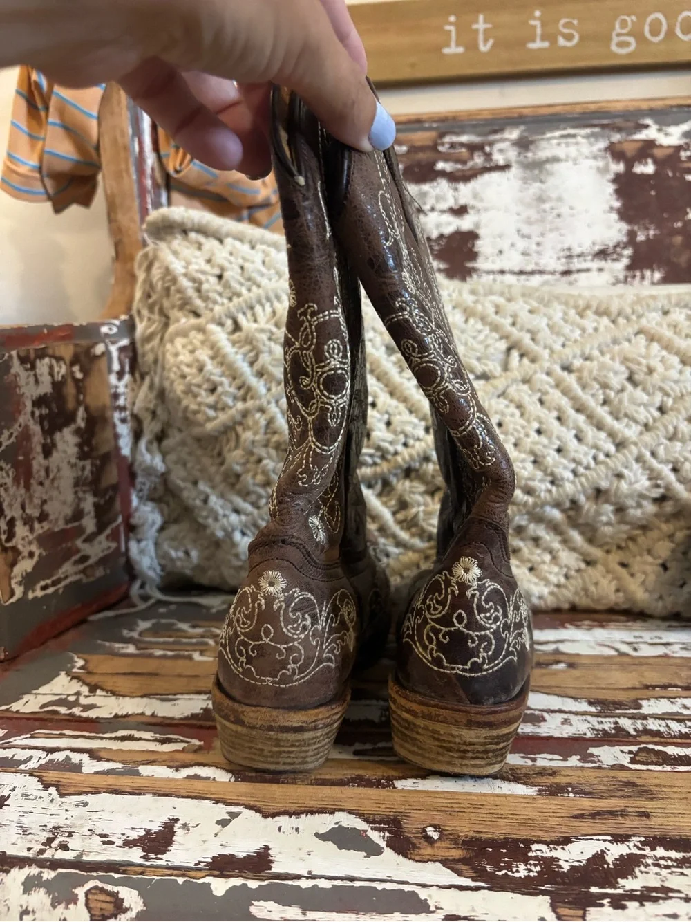 Corral Rustic Brown Embroidered Cowboy Boots - Brand:
